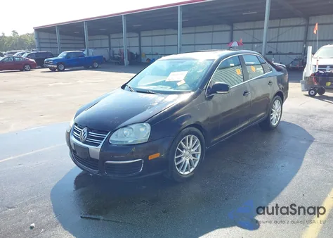 2009 Volkswagen Jetta Se/Sel z USA, uszkodzony, nr VIN 3VWRZ71KX9M059201
